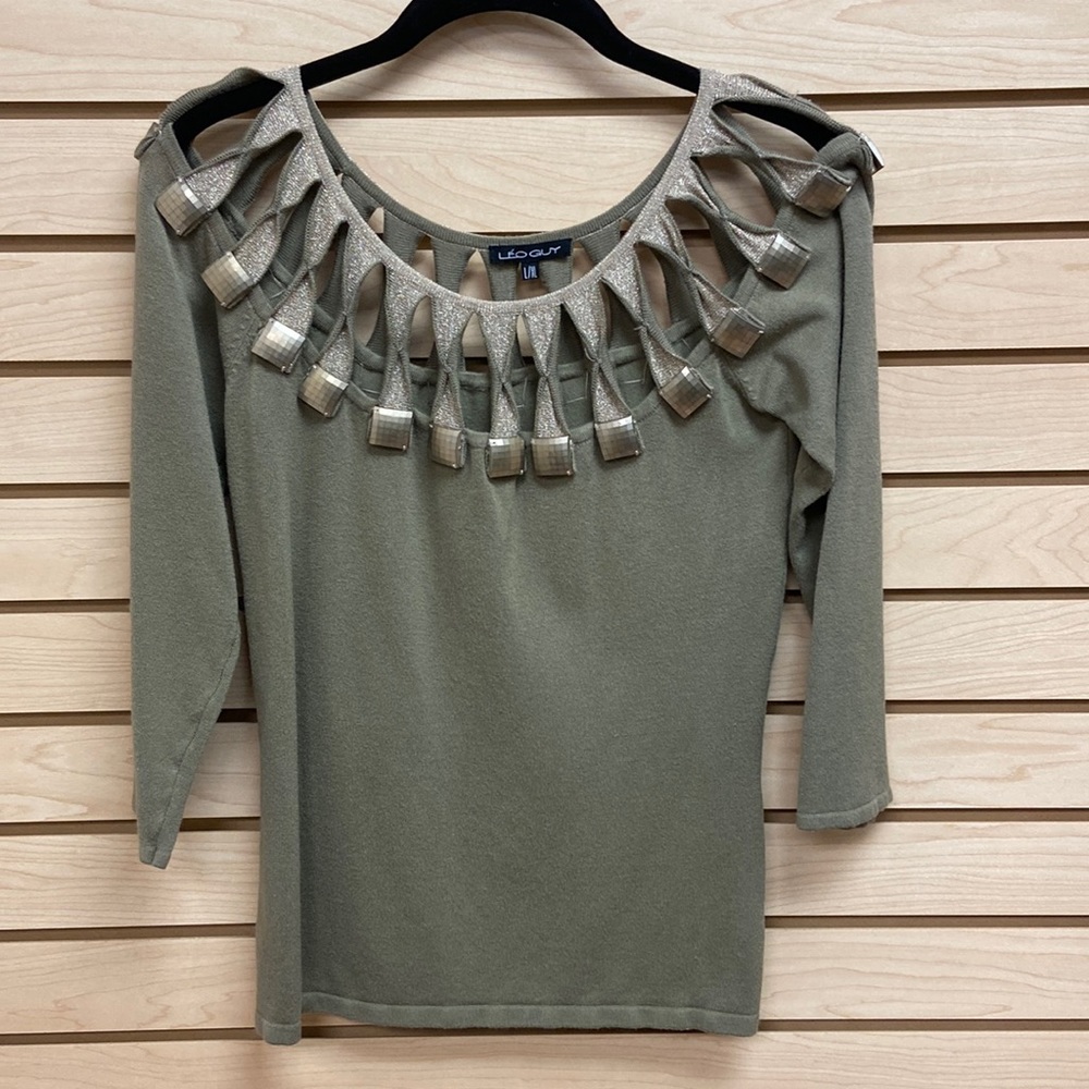 Leo Guy women top Size L to XL